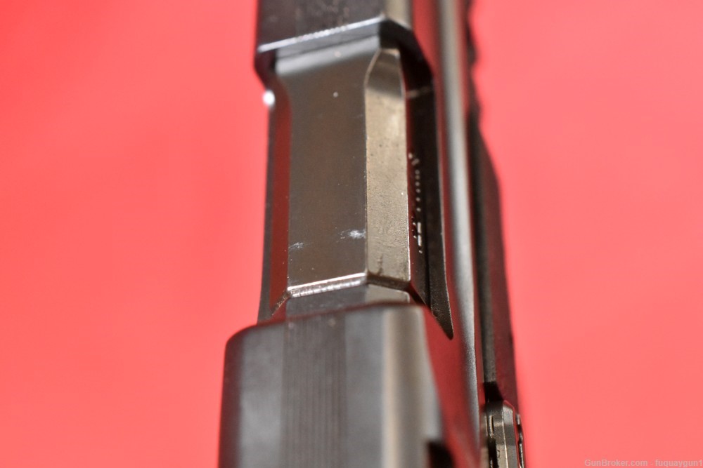 S&W M&P 22 Magnum DEALER SAMPLE M&P22 Magnum-img-21