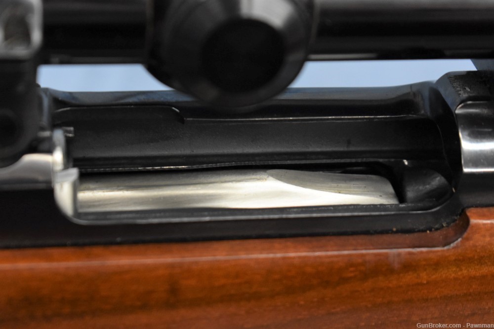 Ruger M77 in 270 w/Leupold scope Tang safety made 1984-img-14