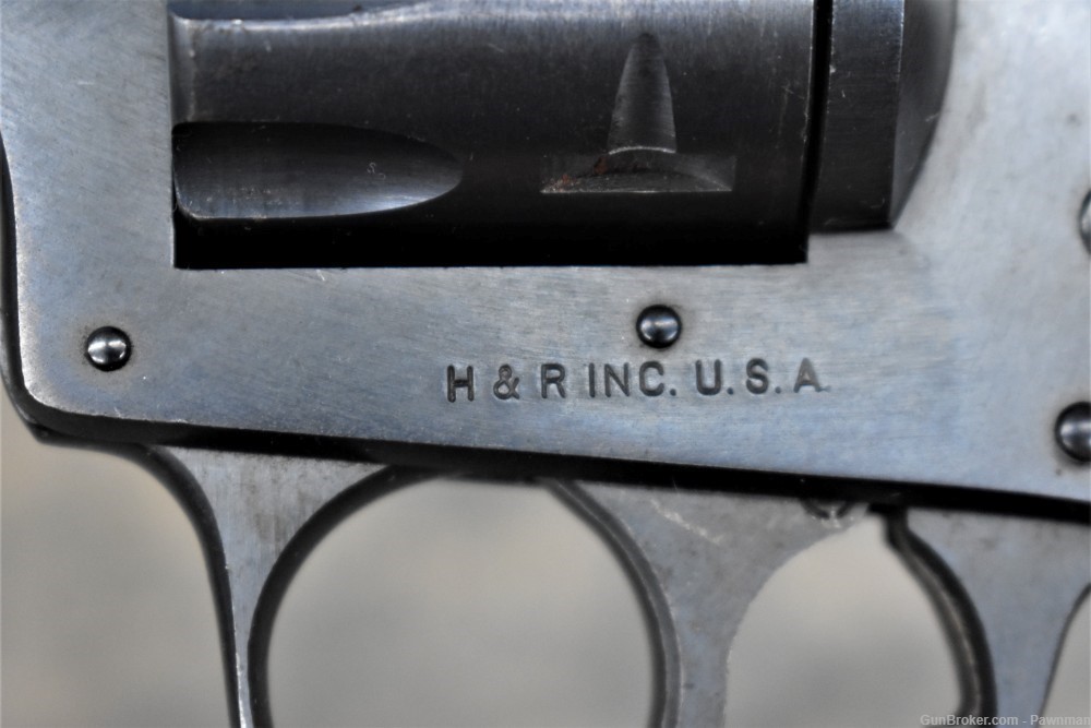 H&R 949 in 22LR 9-shot  made 1968-img-3