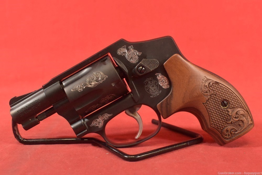 S&W Model 442 Engraved 38 Special 1.8" 150785 S&W 442-img-4