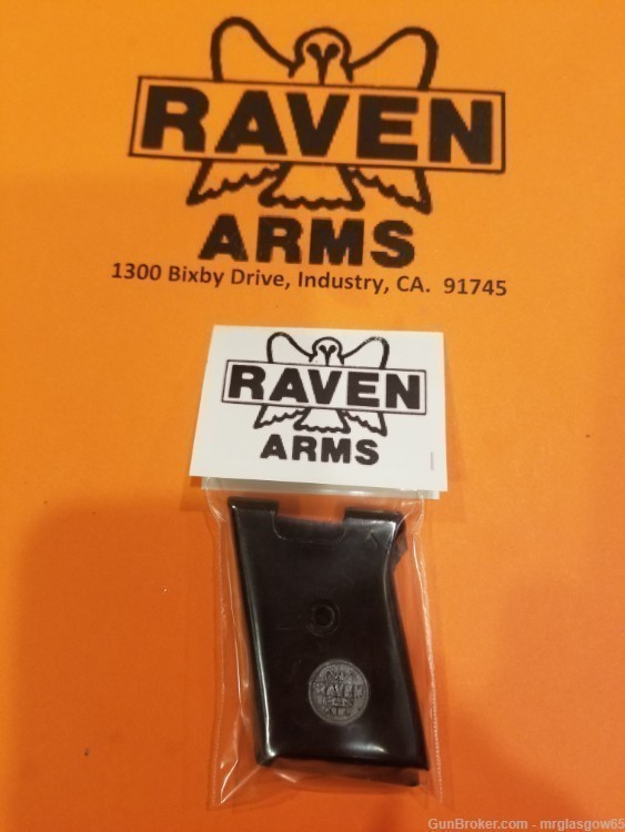 Raven / Phoenix Arms MP25, P25 Smooth Grips w/medallions (Lg Sliding Safety-img-0