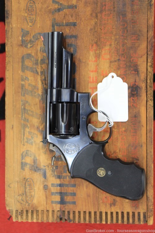 Smith & Wesson Model  29-3-img-1