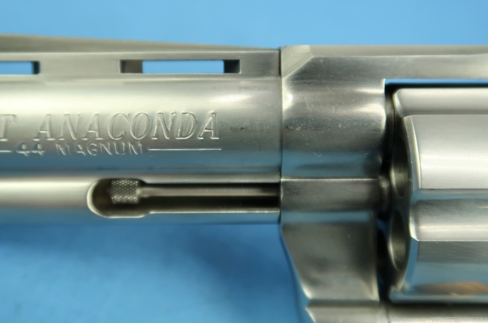 Colt Anaconda 44 Magnum Revolver 4 Inch VR Standard Production 1995-img-4