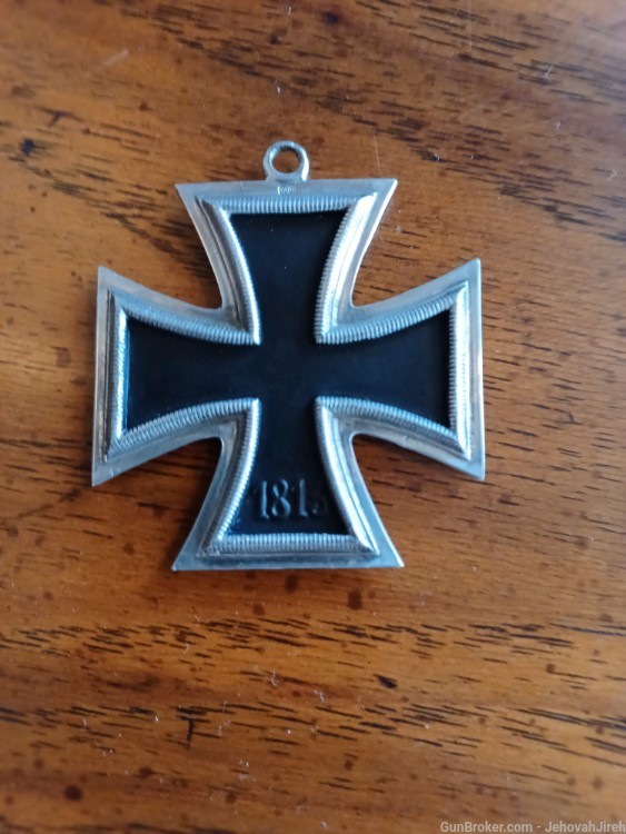Knights Cross, of the Iron cross German WW2 hall marked .800-img-1