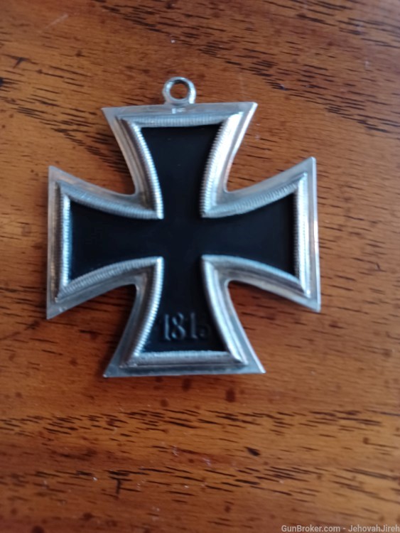 Knights Cross, of the Iron cross German WW2 hall marked .800-img-0