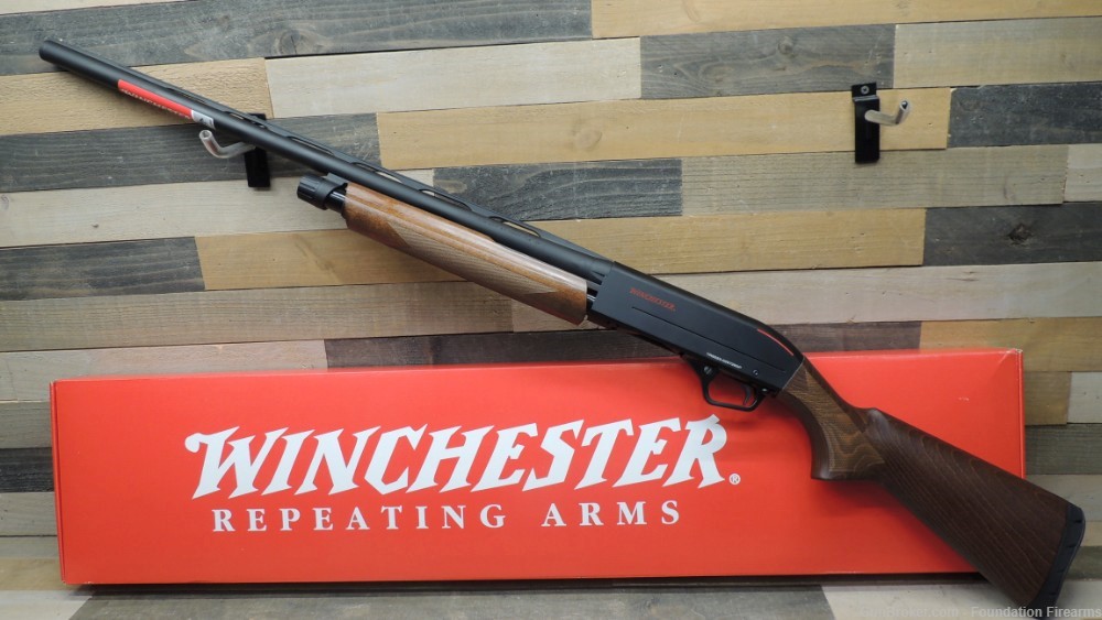 Winchester SXP Field Hardwood 12 Ga 3in 26in 512266391-img-0