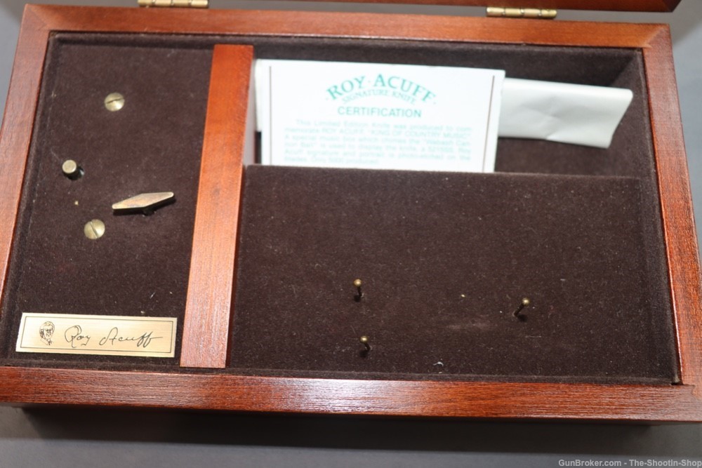Case XX Roy Acuff Commemorative Gunstock Knife w Music Box Display STAG LE-img-12
