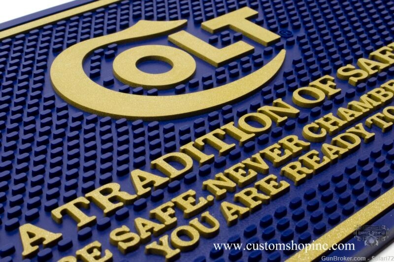 Colt Python Counter Mat. Blue And Gold-img-1