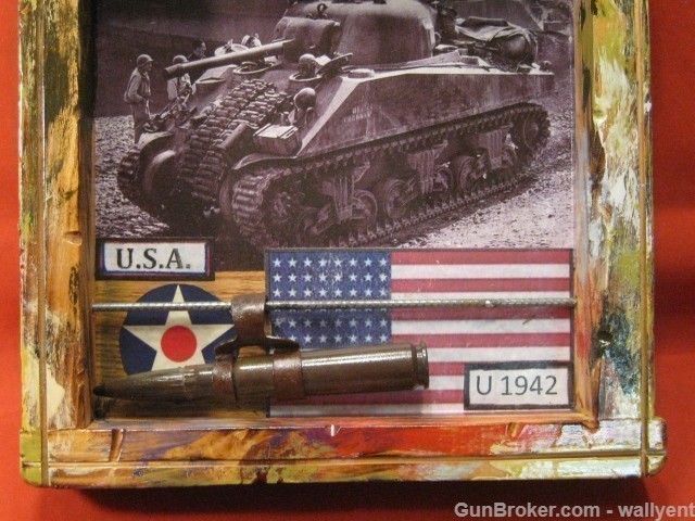 Sherman Tank WWII Picture Display U 1942 50 BMG Authentic U42-img-3