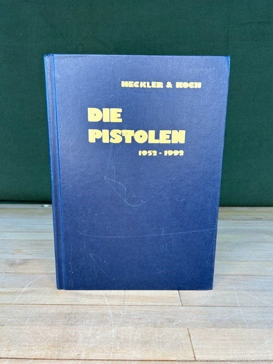 Heckler & Koch " Die Pistolen" The Pistols 1952-1992 Hardcover H&K Kersten -img-0