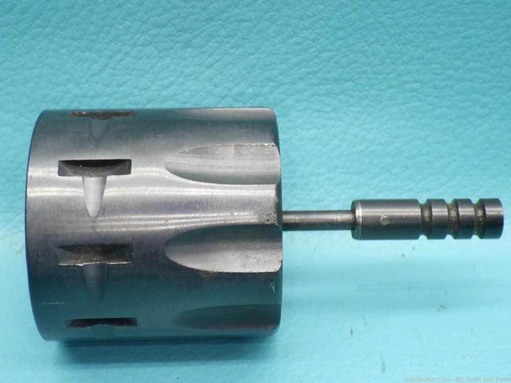 H&R 900 .22 S,L,LR 6"bbl Revolver Repair Parts Kit MFG 1966-img-4