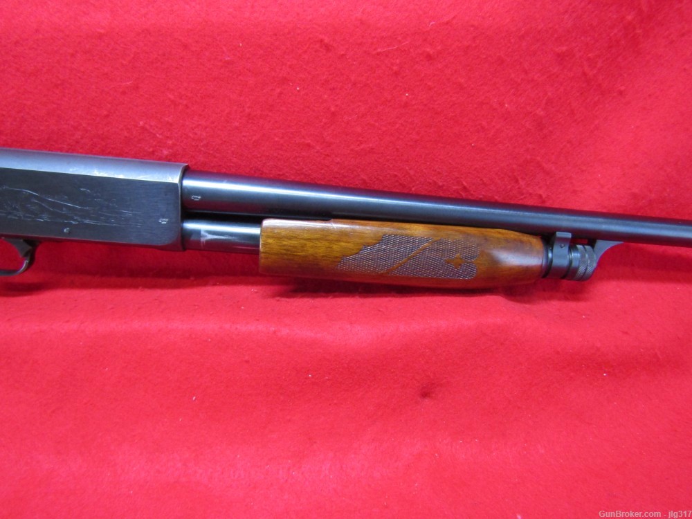 Ithaca Gun Co 37 Featherlight 12 GA Pump Action Shotgun Very Good Condition-img-2