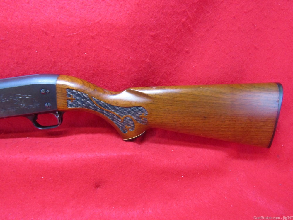 Ithaca Gun Co 37 Featherlight 12 GA Pump Action Shotgun Very Good Condition-img-12