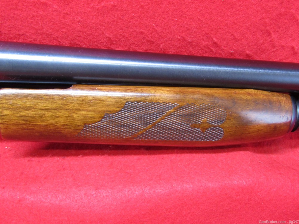 Ithaca Gun Co 37 Featherlight 12 GA Pump Action Shotgun Very Good Condition-img-5