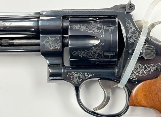 Smith & Wesson 27 75th Anniversary of the 357 Magnum, Engraved in Case-img-7