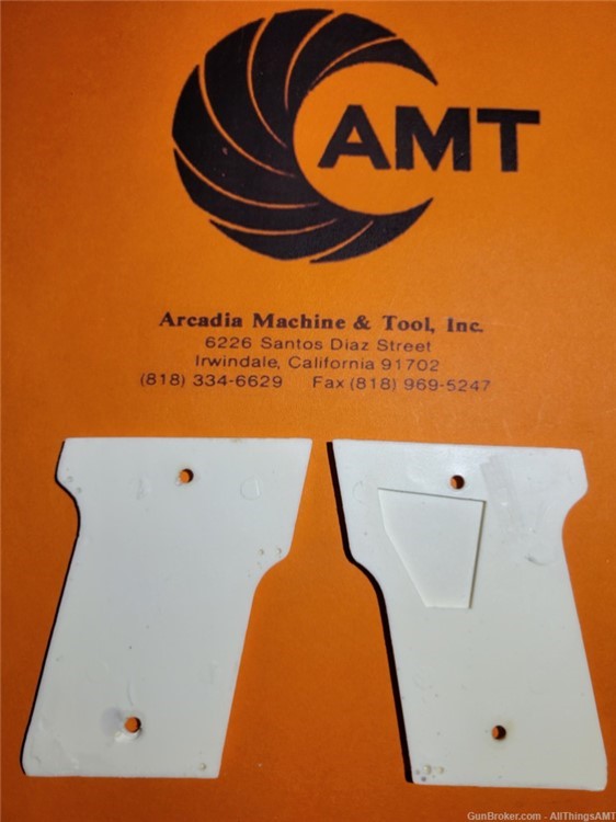 AMT Large Frame Backup grips w/medallion-9mm,40SW,45ACP,357,38Super,400Corb-img-2