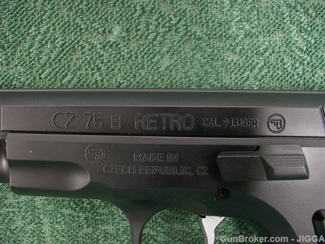 Used CZ 75 B Retro  9MM-img-4