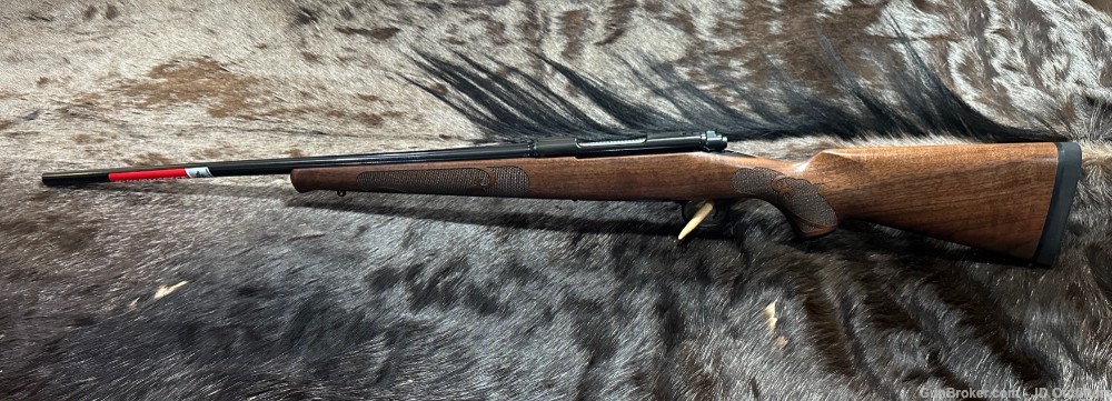 FREE SAFARI, NEW WINCHESTER MODEL 70 FEATHERWEIGHT 243 WINCHESTER 22"-img-2