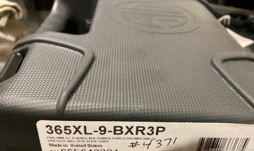 SIG P365 XL 9mm model 365XL-9-BXR3P No TS new in case (no card fees added)-img-4