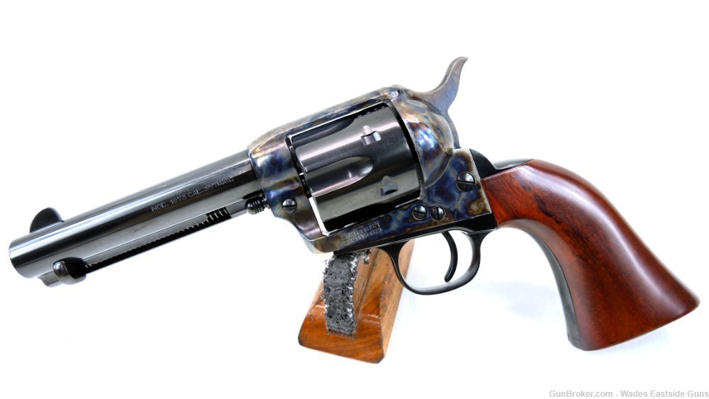 TAYLOR'S & CO / UBERTI 1873 GUNFIGHTER 4.75" BARREL .357 MAGNUM-img-0