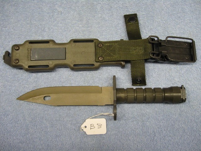 US M9 LANCAY BAYONET WITH SCABBARD (1ST CONTRACT)-img-1