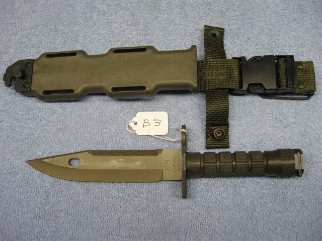 US M9 LANCAY BAYONET WITH SCABBARD (1ST CONTRACT)-img-0