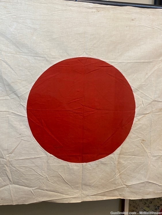 JAPANESE WWII LARGE MEATBALL HINOMARU FLAG WITH CORNER TIES 56" X 40" (RARE-img-5
