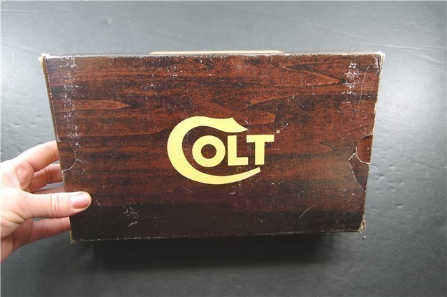 COLT 1911 SERIES 70 GOLD CUP N.M. FACTORY BOX-img-0