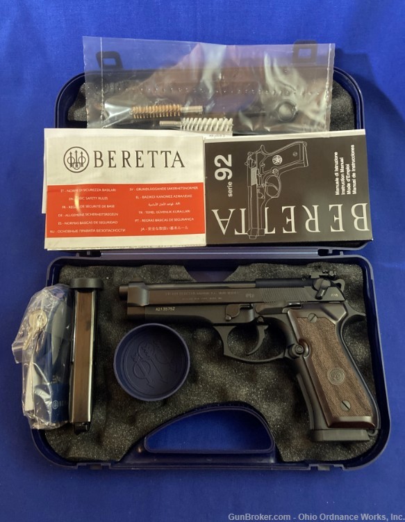 Beretta Model 92FS-img-8