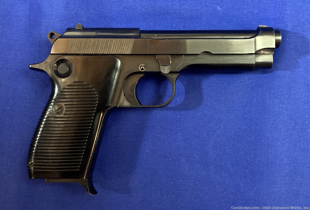  Rare 7.65 Para Beretta Model 952 pistol-img-2