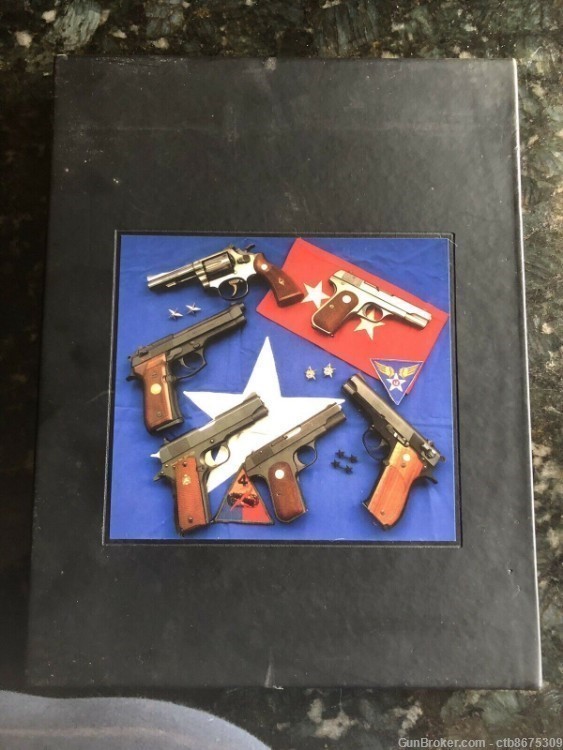 U.S. General Officer Pistols: A Collector’s Guide LEATHER BINDING WITH CASE-img-0