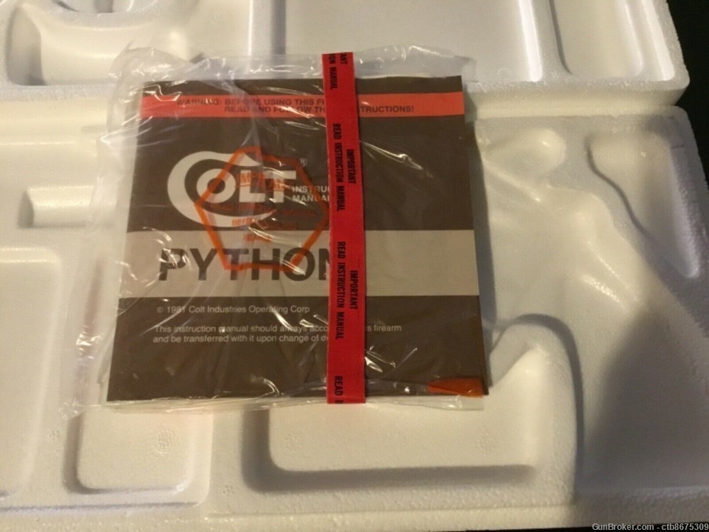 Colt Python 357 Magnum Revolver Original Box w/Manual -img-4