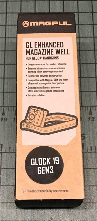 MAGPUL MAG940-BLK Flared Magwell for Glock 19 Gen3-img-0