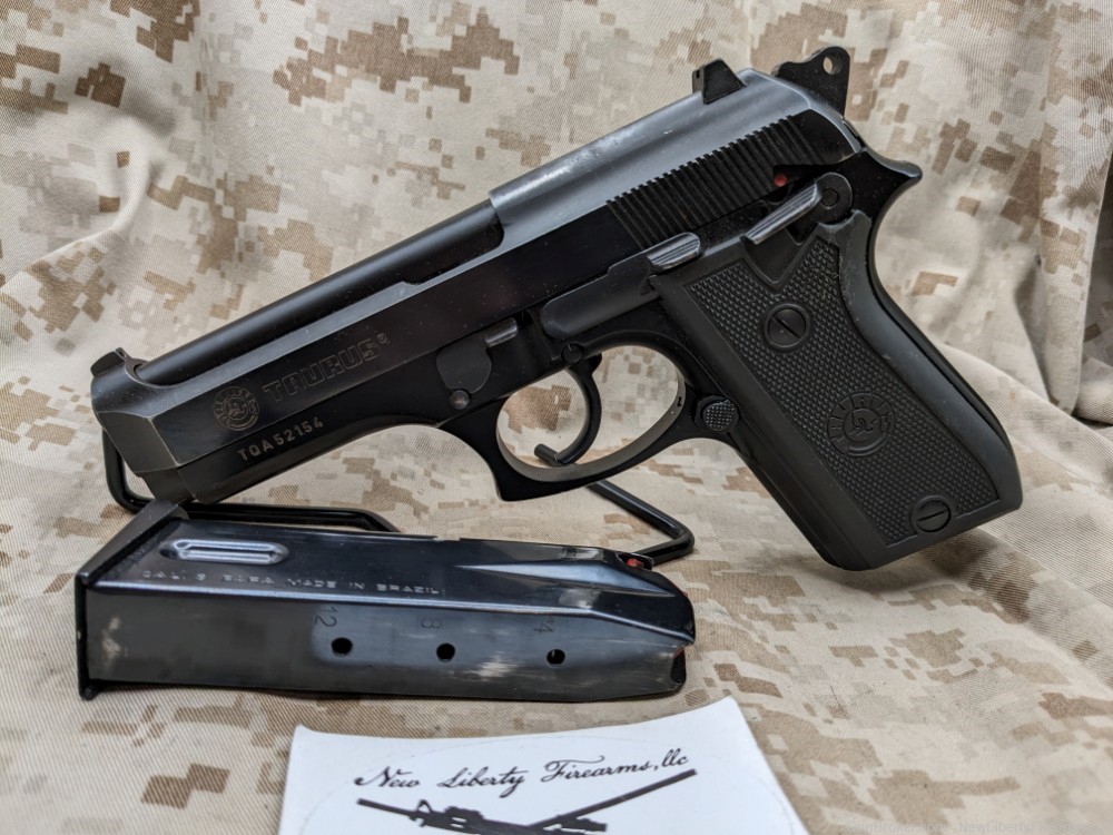 Taurus PT92C, Blued with Rubber Grips, 9mm, USED,1-12rd Mag, Very Good-img-2