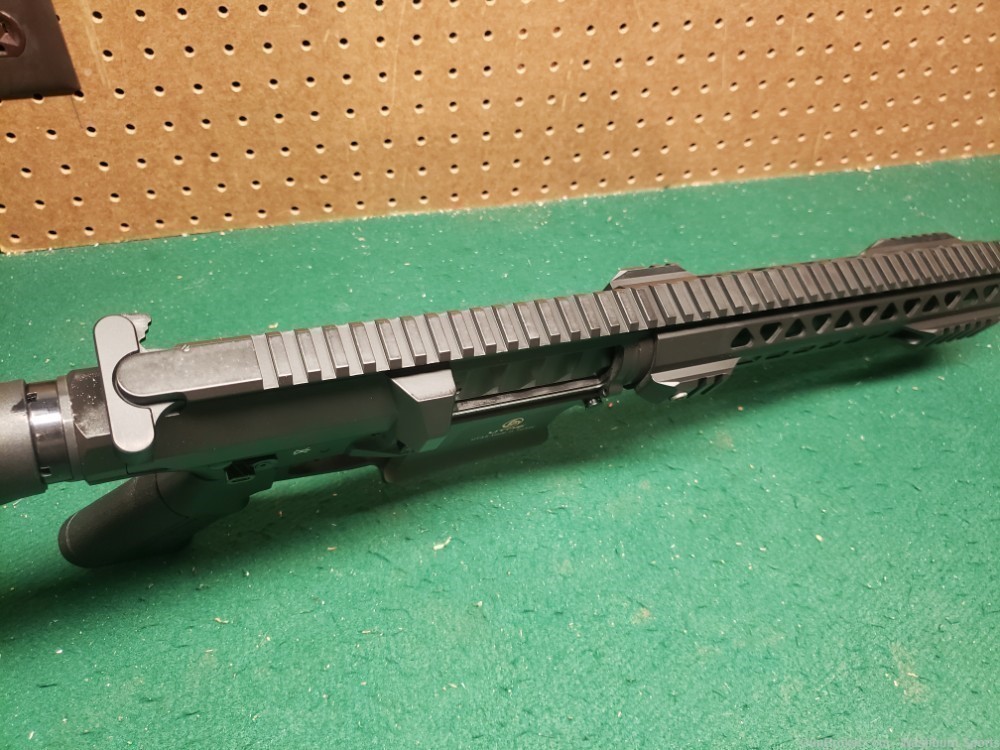 Brand New UTAS XTR 12 Shotgun 12 Gauge 5 Rd Mag Black With Flashhider-img-5