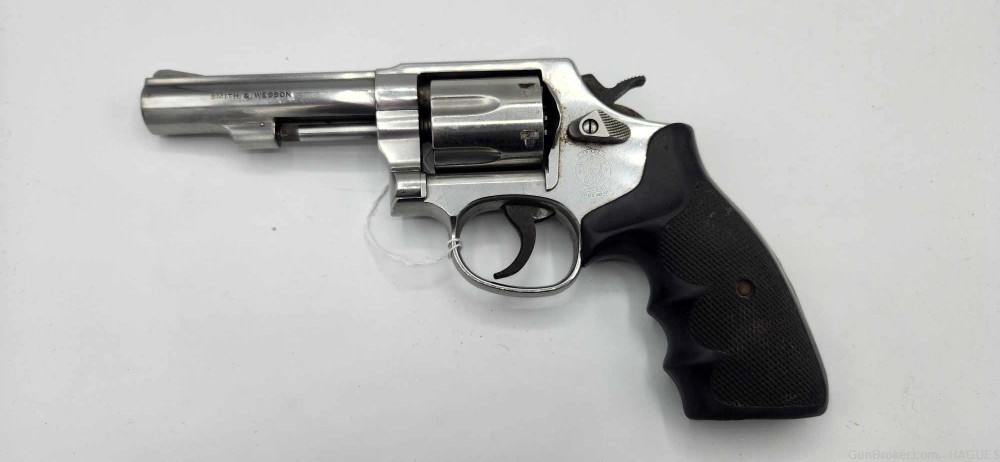 Pre Owned Smith & Wesson Model 64-5 / .38 Special Revolver S&W -img-0