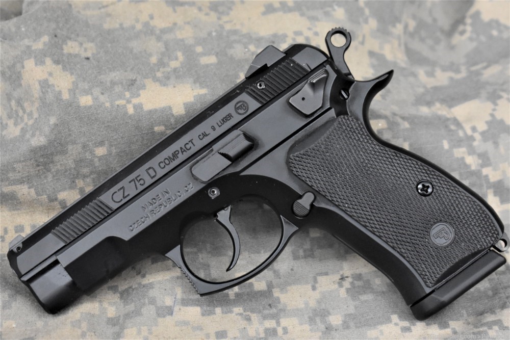 CZ 75 D PCR Compact in 9mm NEW!-img-1