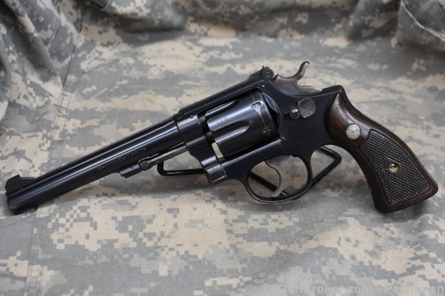 S&W K-22 Masterpiece in 22LR made 1947-img-1