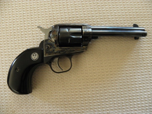 Ruger Single Six in 32 H&R Mag Very Good Condition-img-1