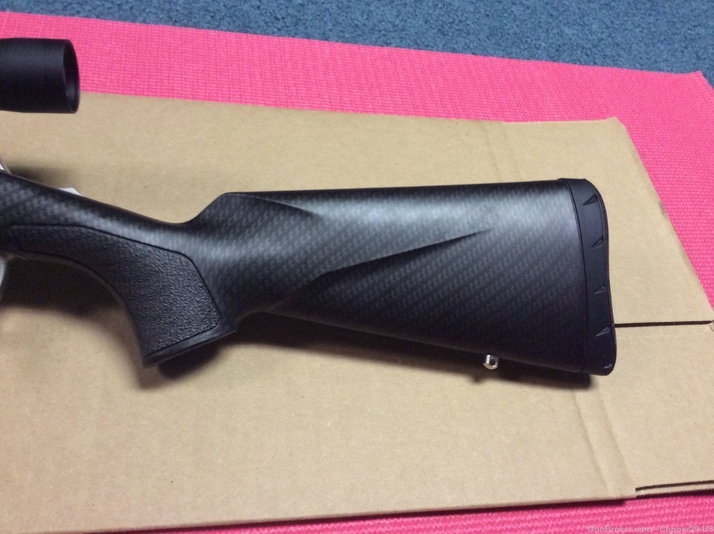 Browning X-Bolt 300 Win. Mag, Carbon fiber stock,  Stainless Fluted barrel-img-11
