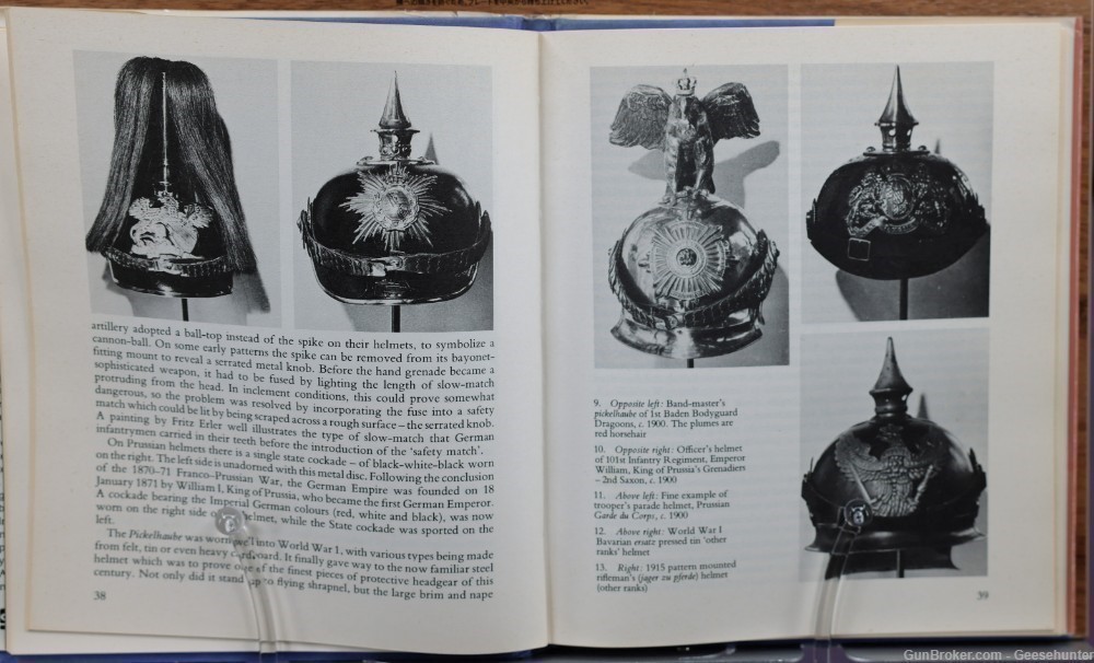 Collector's guide to militaria, Hardcover book-img-6