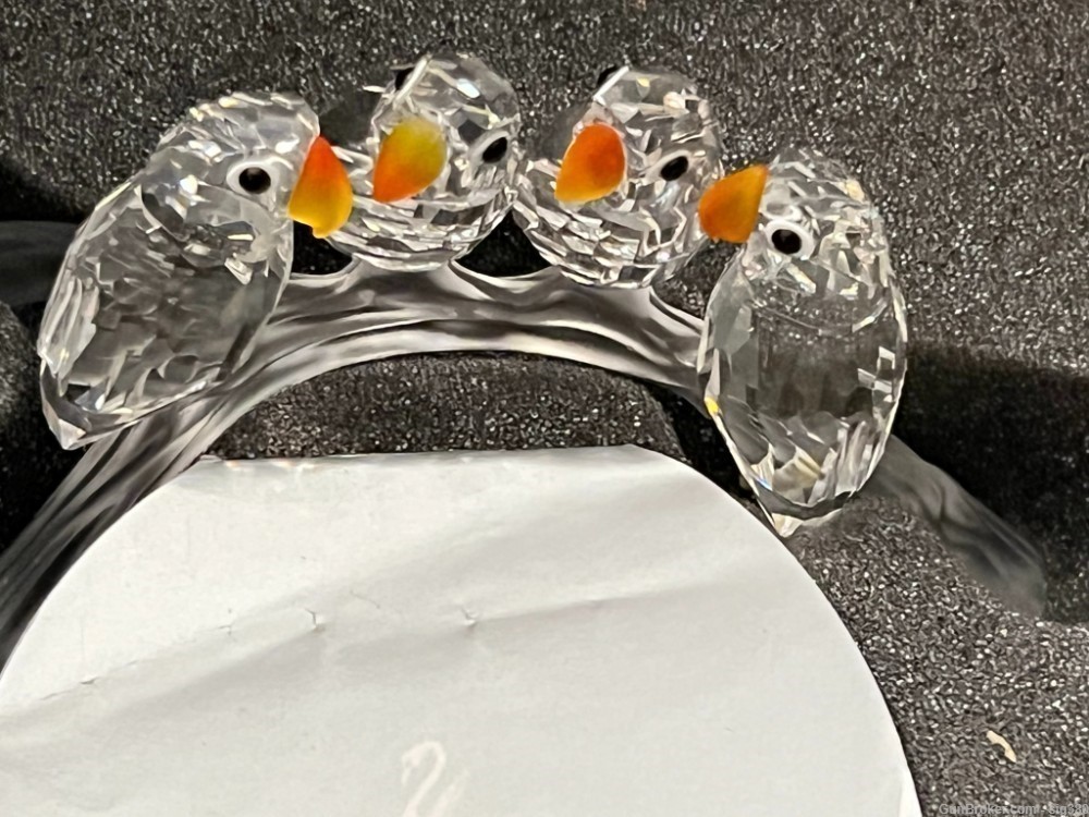VINTAGE SWAROVSKI CRYSTAL 4 PARROTS BIRDS ON A FROSTED BRANCH, IN BOX-img-3