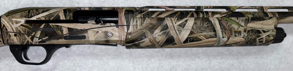 Remington V3 Field Sport 12 Gauge Semi-Automatic Shotgun with Mossy Oak -img-8
