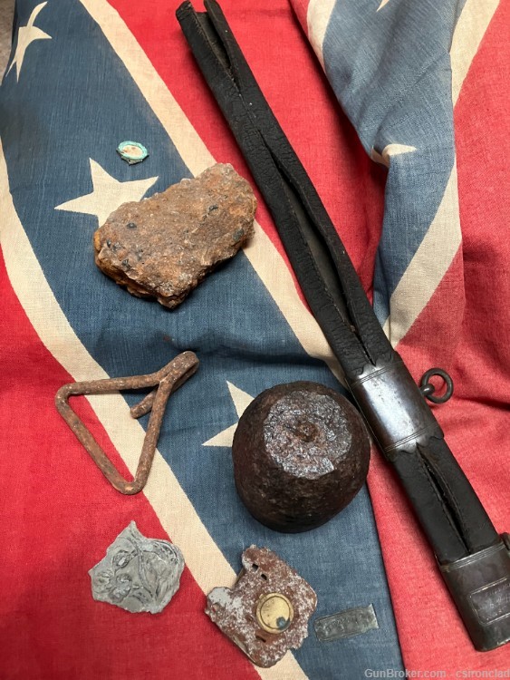 Lot of Battlefield and camp dug relics from the Civil War -img-1