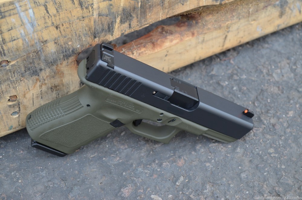 Glock 19 G3 X-Werks OD Green Trijicon HD Night Sights Gen 3 9mm-img-3