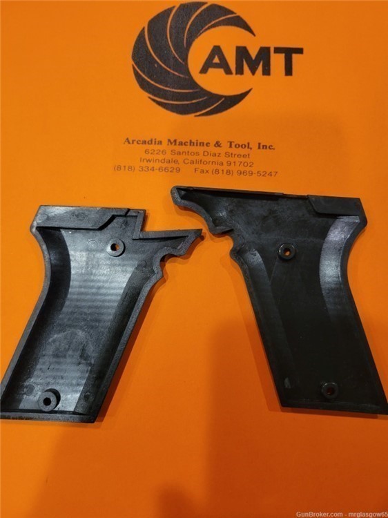 AMT/iAi Automag Auto Mag III, IV, V Factory Grips - NEW-img-2