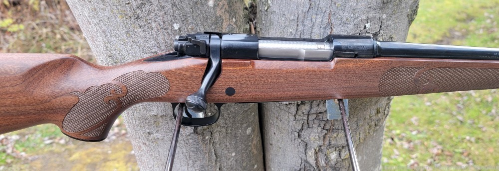 Winchester Model 70 Featherweight 6.5 Creedmoor 22" Barrel -img-2