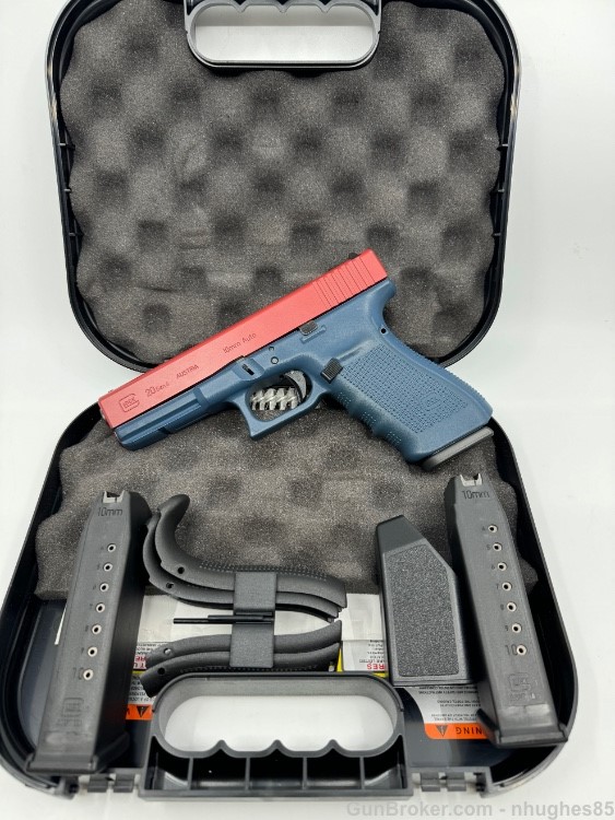 Glock 20 Gen 4 10mm 4.6'' Blue and Red Cerakote-img-0