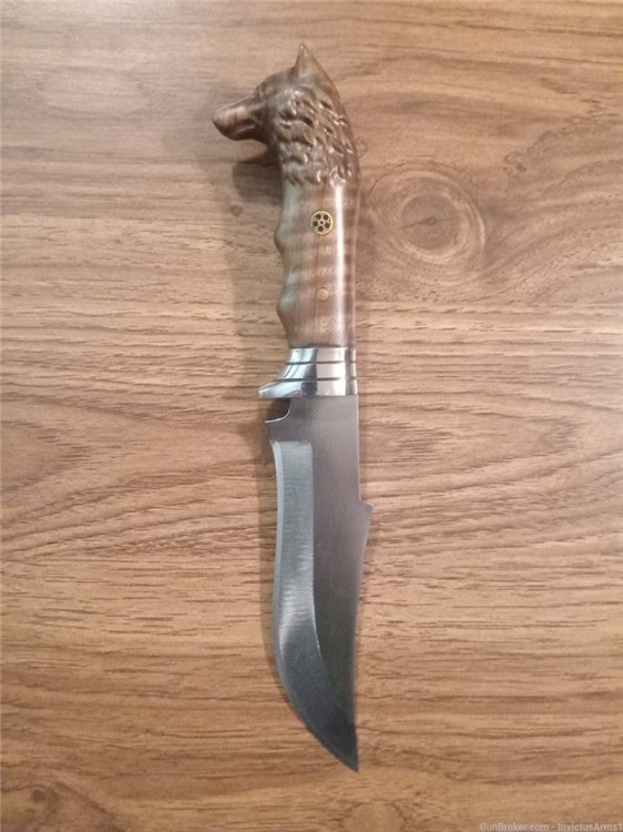 Engraved Hunting Knife W/ Wolf Head Handle, Leather Sheath & Velvet Box-img-7