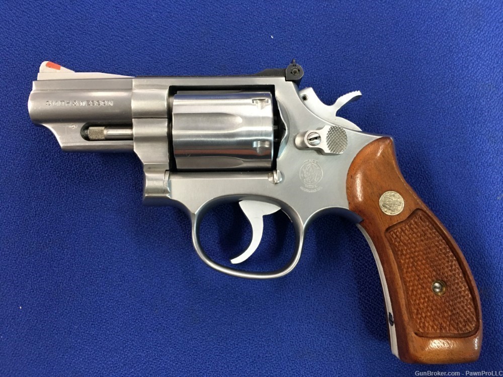 Smith & Wesson 66-2, comes w/ factory box & papers, .357 magnum-img-1